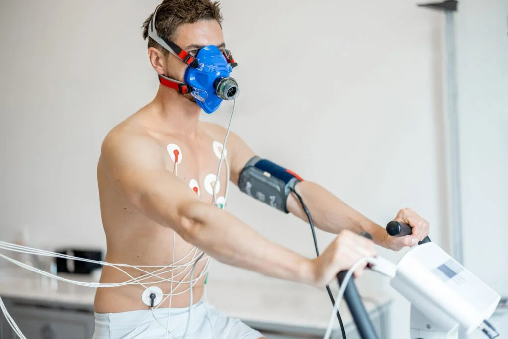 Ictus Cardiologia - Liderando em Prevenção e Performance Cardíaca - Descubra como a Ictus Cardiologia em Natal, RN, transforma a prevenção em performance cardíaca. Marque sua consulta e viva mais e melhor. Ergoespirometria